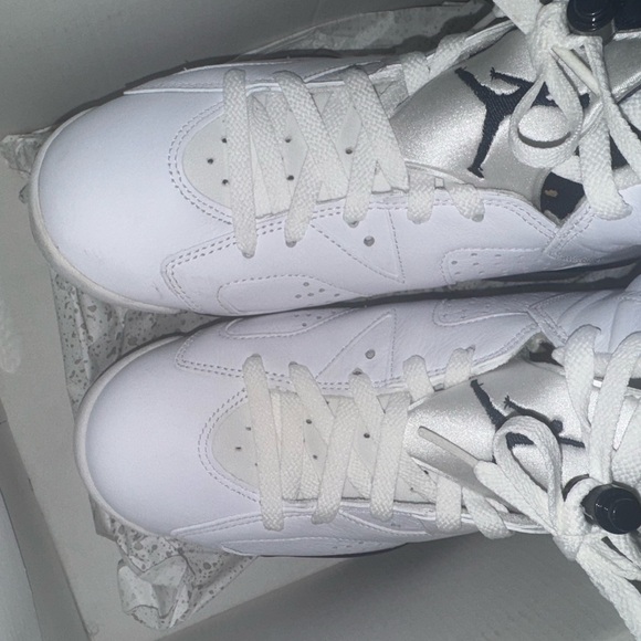 Jordan retro 6 (Mens) - Picture 9 of 9